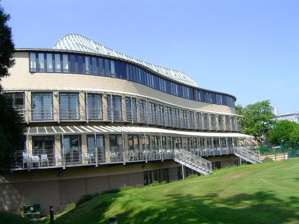 Oxford University Club Exterior photo